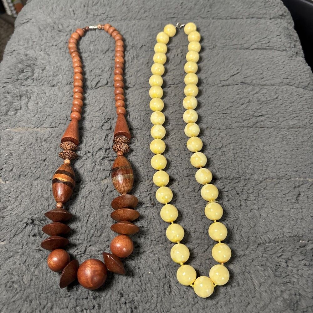 VTG Beaded Necklace lot
